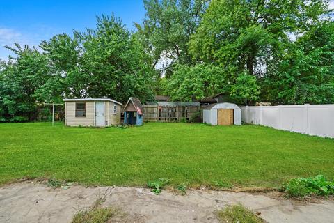 1050 Pershing St, Aurora, IL 60506 photo 21
