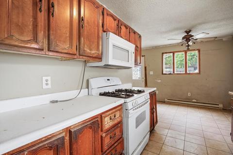 1050 Pershing St, Aurora, IL 60506 photo 13