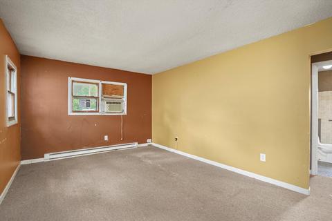 1050 Pershing St, Aurora, IL 60506 photo 7