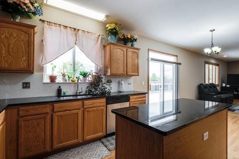 3090 Bennett Pl, Aurora, IL 60502 photo 6