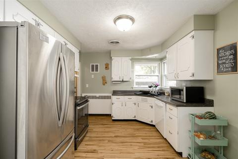 1303 S Linden St, Normal, IL 61761 photo 13