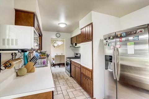212 Hillcrest Dr, Algonquin, IL 60102 photo 7