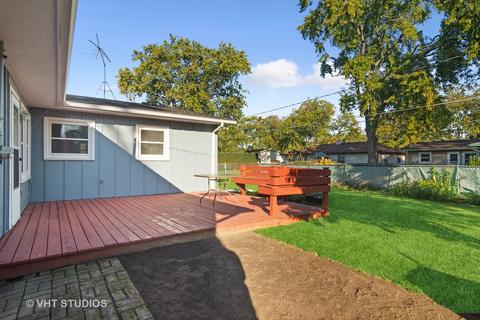 928 Pebble Dr, Wheeling, IL 60090 photo 14