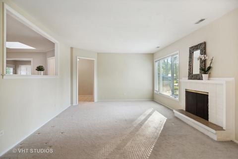 928 Pebble Dr, Wheeling, IL 60090 photo 4