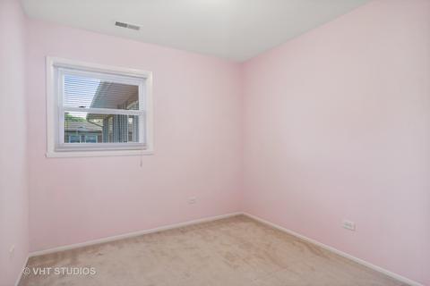928 Pebble Dr, Wheeling, IL 60090 photo 12