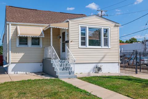 4237 Ruby St, Schiller Park, IL 60176 photo 1