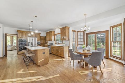 5 Union Cir, Wheaton, IL 60187 photo 16