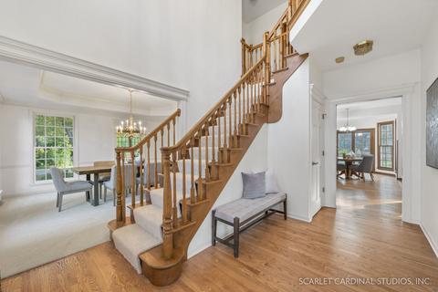 5 Union Cir, Wheaton, IL 60187 photo 6