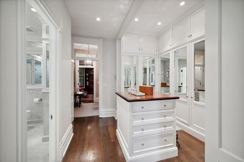 39 Elm St, Chicago, IL 60611 photo 28