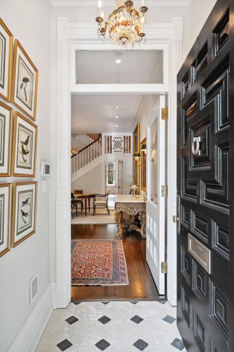 39 Elm St, Chicago, IL 60611 photo 3