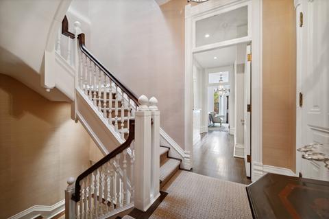 39 Elm St, Chicago, IL 60611 photo 20