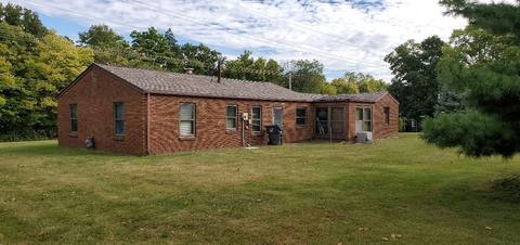 1420 Six Points Rd, Bloomington, IL 61701 photo 4
