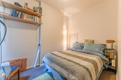 3625 S Emerald Ave, Chicago, IL 60609 photo 4