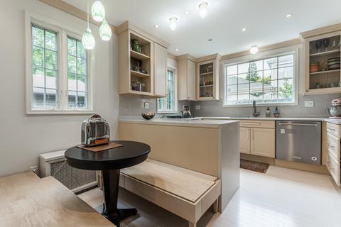 1122 E Walnut Ave, Des Plaines, IL 60016 photo 6