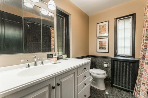 1122 E Walnut Ave, Des Plaines, IL 60016 photo 18