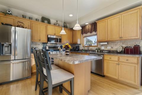 616 Clifford Dr, Minooka, IL 60447 photo 6