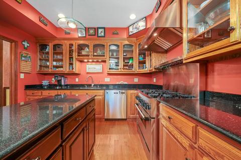 3057 E Lakeview Dr, Crete, IL 60417 photo 11