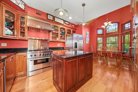 3057 E Lakeview Dr, Crete, IL 60417 photo 8