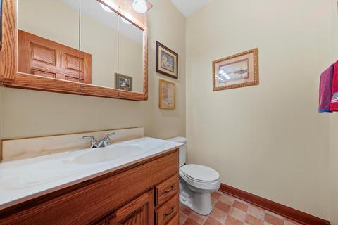 3057 E Lakeview Dr, Crete, IL 60417 photo 20