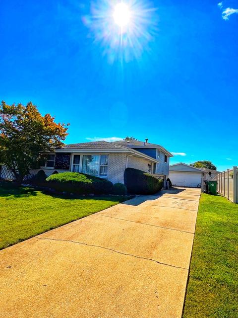 7329 W 84th St, Bridgeview, IL 60455 photo 1