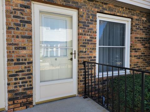 105 S Towanda Ave #12, Normal, IL 61761 photo 1