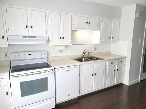 105 S Towanda Ave #12, Normal, IL 61761 photo 11