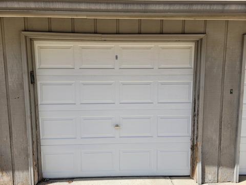 105 S Towanda Ave #12, Normal, IL 61761 photo 4