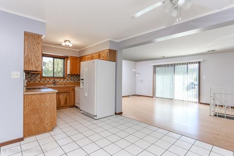 7824 W 87th Pl #1D, Bridgeview, IL 60455 photo 4
