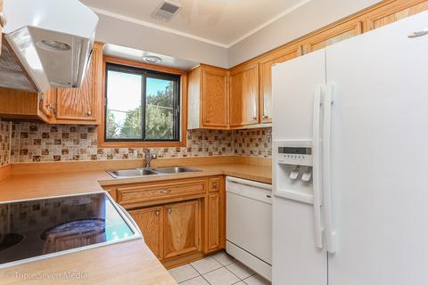 7824 W 87th Pl #1D, Bridgeview, IL 60455 photo 7