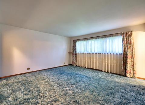 1448 Phoenix Dr, Des Plaines, IL 60018 photo 15