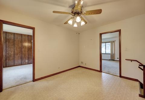 1448 Phoenix Dr, Des Plaines, IL 60018 photo 11