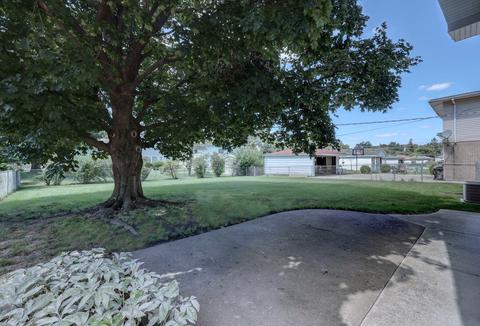 1448 Phoenix Dr, Des Plaines, IL 60018 photo 23