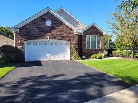 1830 Eton Dr, Hoffman Estates, IL 60192 photo 1