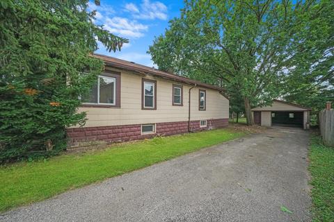 303 Center Ave, Wheeling, IL 60090 photo 19