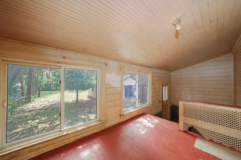 303 Center Ave, Wheeling, IL 60090 photo 14
