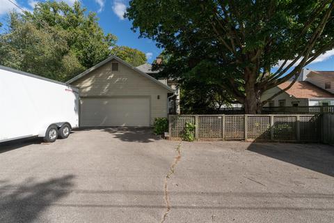 806 N Evans St, Bloomington, IL 61701 photo 42