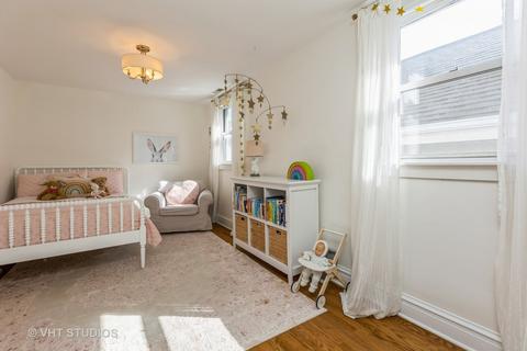 4243 N Ridgeway Ave, Chicago, IL 60618 photo 18