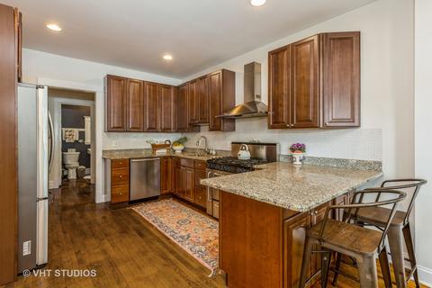 4243 N Ridgeway Ave, Chicago, IL 60618 photo 10