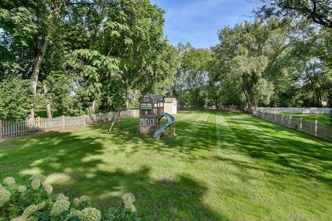 1521 E Harrison Ave, Wheaton, IL 60187 photo 29