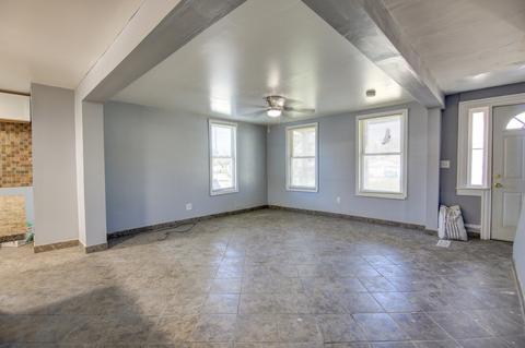 505 E 4th St, Sterling, IL 61081 photo 4