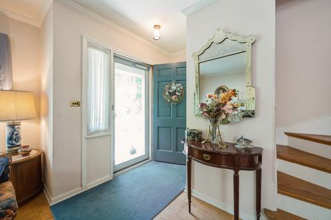 2308 Simpson St, Evanston, IL 60201 photo 2