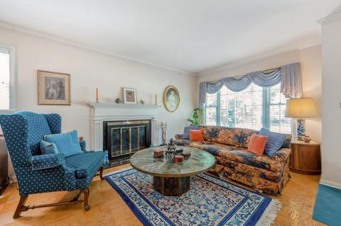 2308 Simpson St, Evanston, IL 60201 photo 3