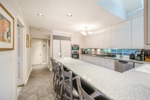 2308 Simpson St, Evanston, IL 60201 photo 9
