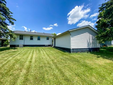 205 W 3rd St, Sublette, IL 61367 photo 13