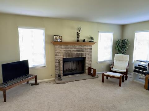 892 Teasel Ln, Aurora, IL 60504 photo 7