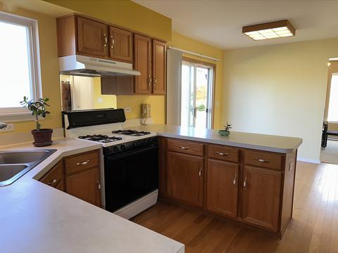 892 Teasel Ln, Aurora, IL 60504 photo 6