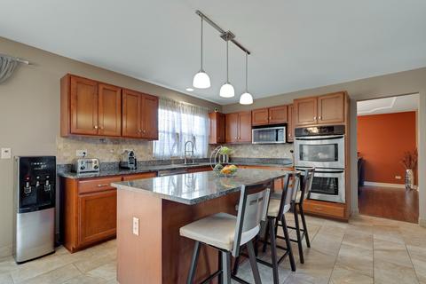13605 Rockefeller Cir, Plainfield, IL 60544 photo 14