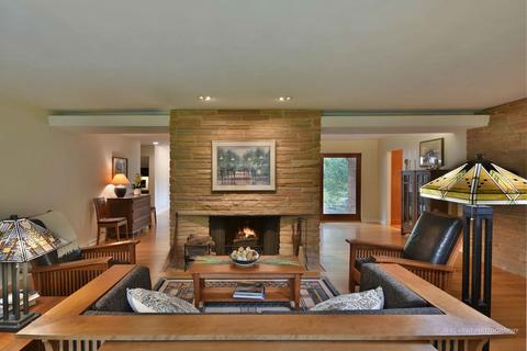 1326 Everett Rd, Lake Forest, IL 60045 photo 5
