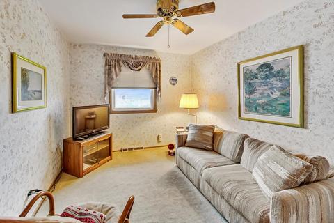 5704 Rose Ct, Berkeley, IL 60163 photo 18