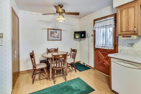 5704 Rose Ct, Berkeley, IL 60163 photo 10